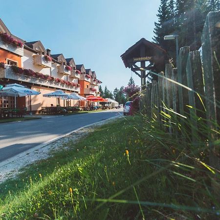 Hotel Jakec Trije Kralji Na Pohorju Zgornja Loznica Exterior foto